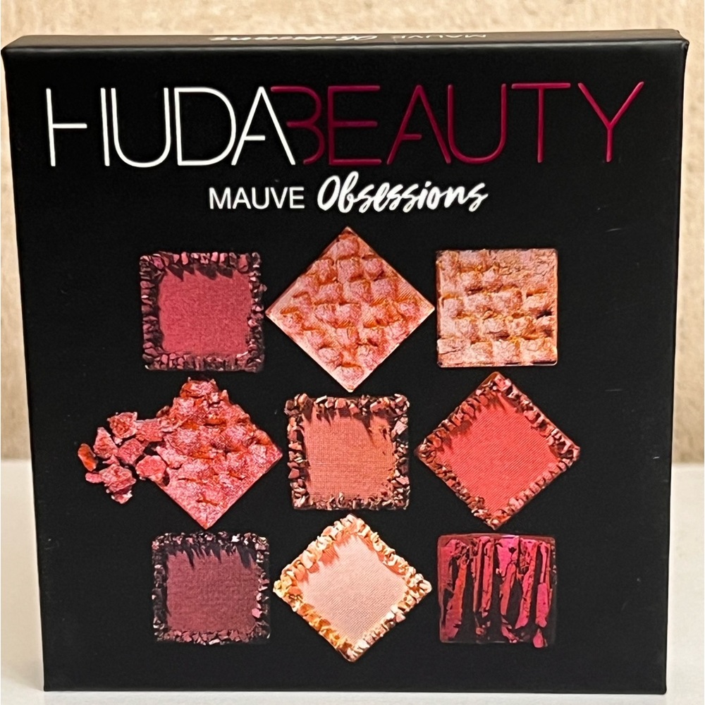 Huda Beauty Brand New Mauve Obsessions Shadow Palette